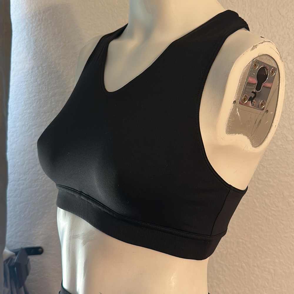 Liakada Dancewear Supportive Braided Sports Bra
